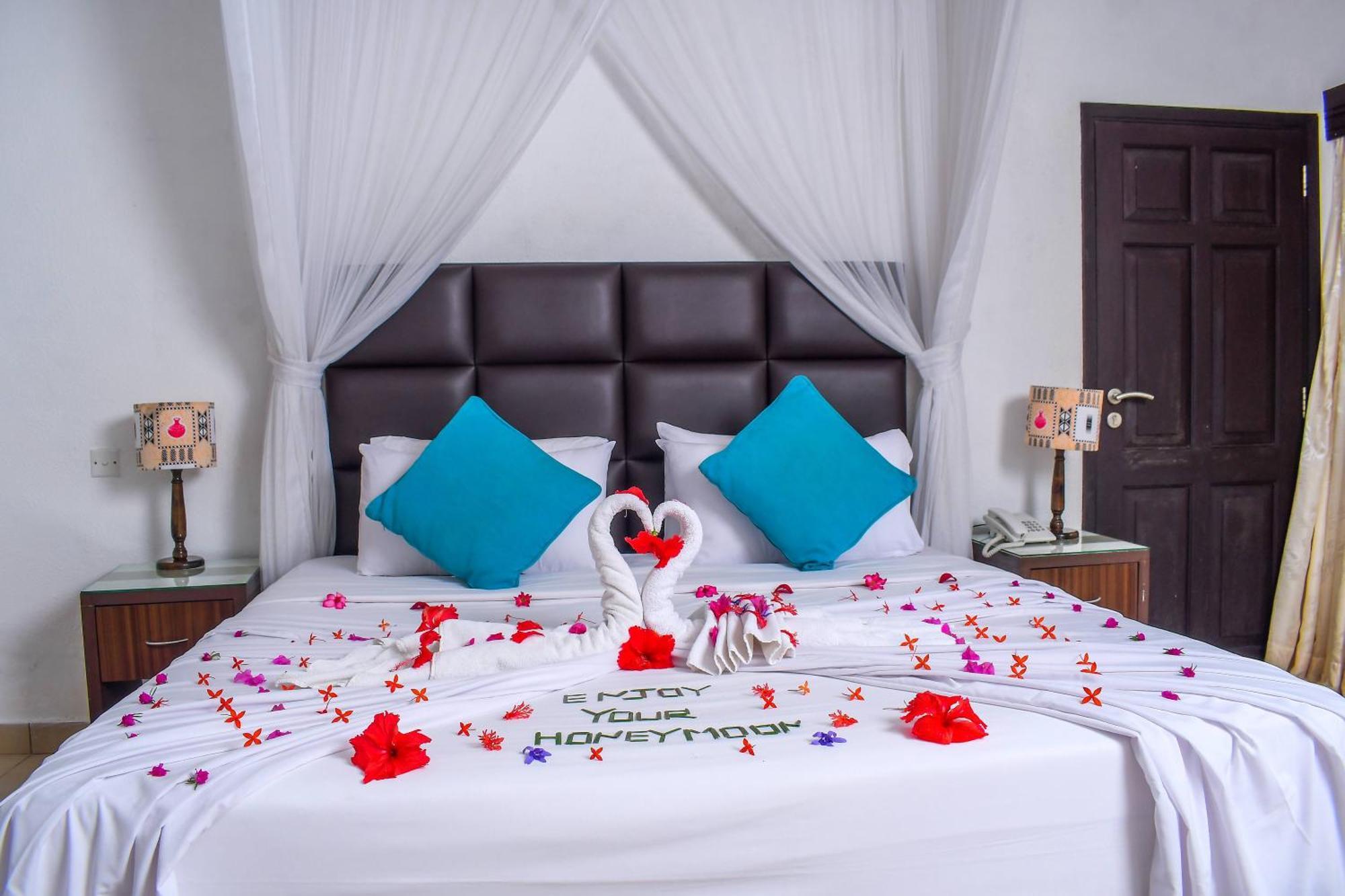Cocoa Luxury Resort, Nyali, モンバサ エクステリア 写真